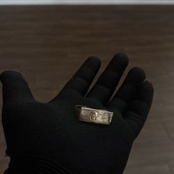 3.6G/10K/350$/ double finger 100$ bill ring gold 