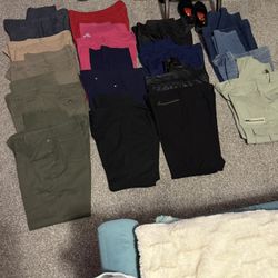 16 Pairs of Ladies Pants Sz 12