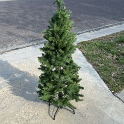 Christmas Tree With Lights 