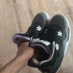 Size 7 Air Jordan 4 Retro