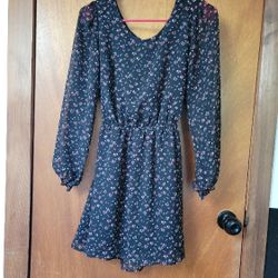 Womans Small Forever 21 Open Back Floral Dress