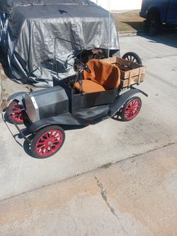 Gocart. Tin Liizzy 50's Model  Briggs 3.5 Gas Motor