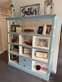 Farmhouse-Style Cubby Bookcase / Display Cabinet