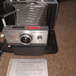 Vintage Polaroid Land Camera 101 And Accessories 