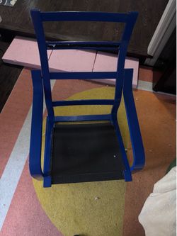 wooden cantilever chairs