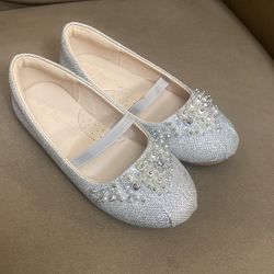 Girls Shoes
