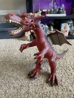 Large Maidenhead Toys R Us Big Red Dragon Toy  16” Tall