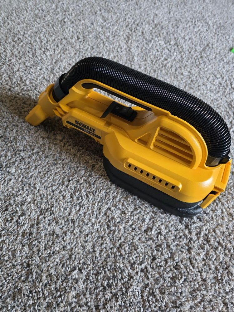 Dewalt Vacuum