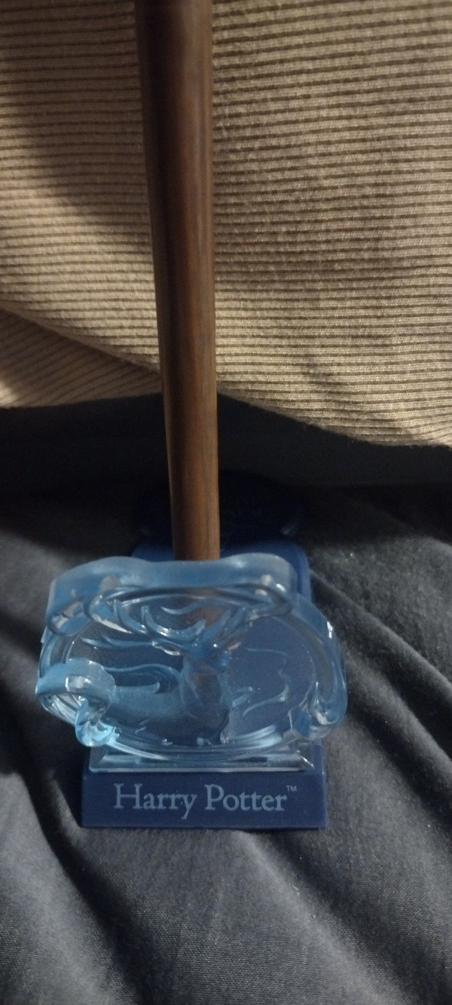 ***HARRY POTTER WAND AND STAND***