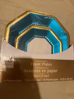 Premium Quality Paper Plates Set