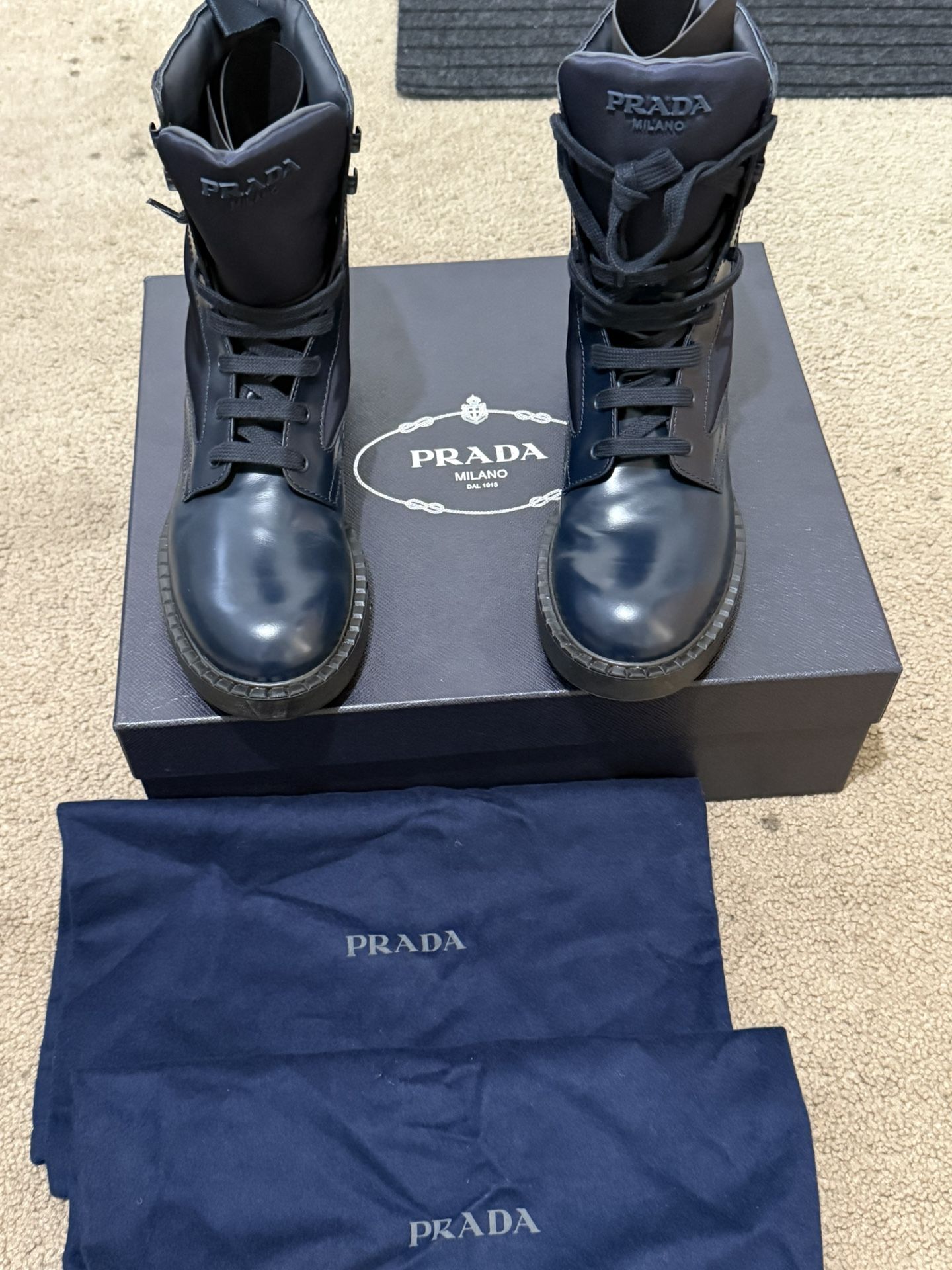 PRADA BOOTS SIZE 8 MENS