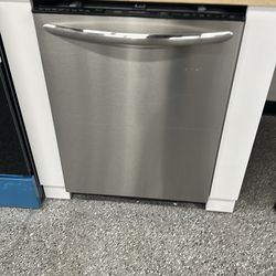 Frigidaire stainless steel dishwasher