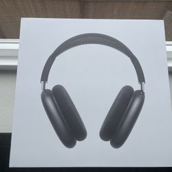 AirPod Max’s New Generation 