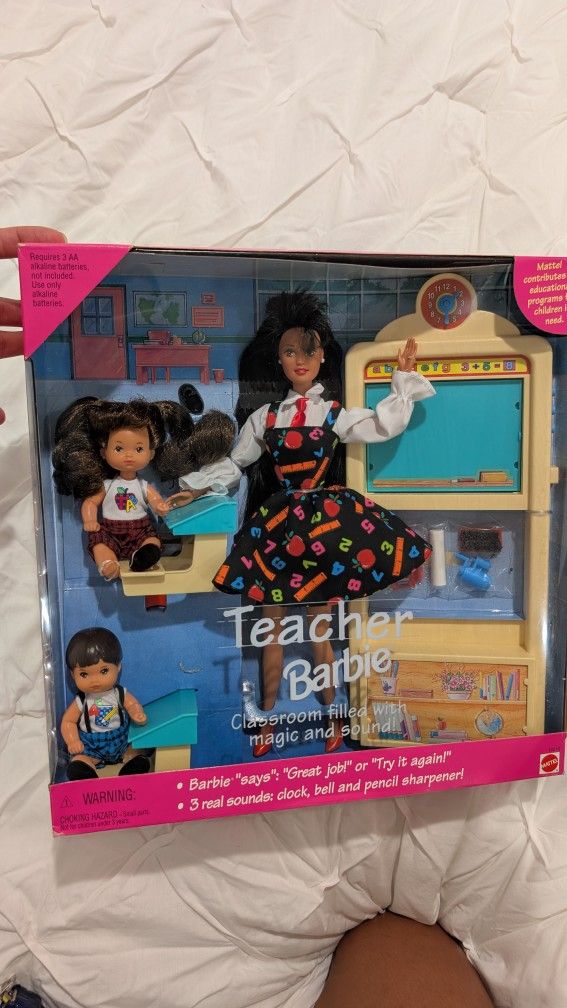 Barbie Teacher Brunette Doll Set w/ 2 Students 1995 Mattel 16210