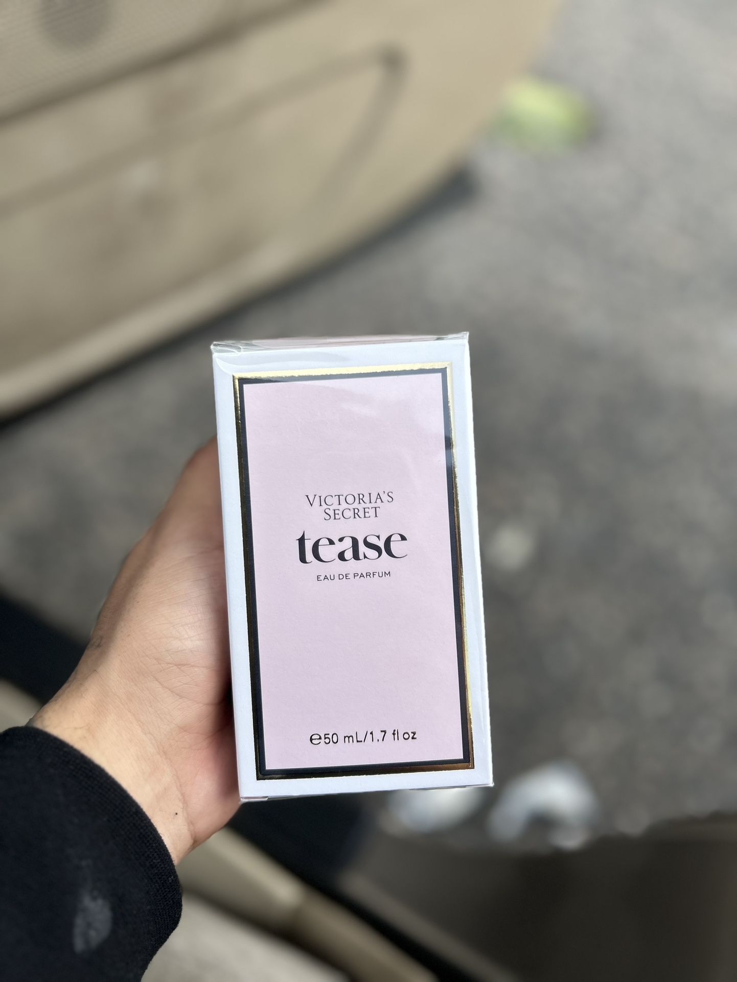 Victoria secret perfume 