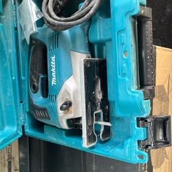 Makita Wired Grip Jig Saw 