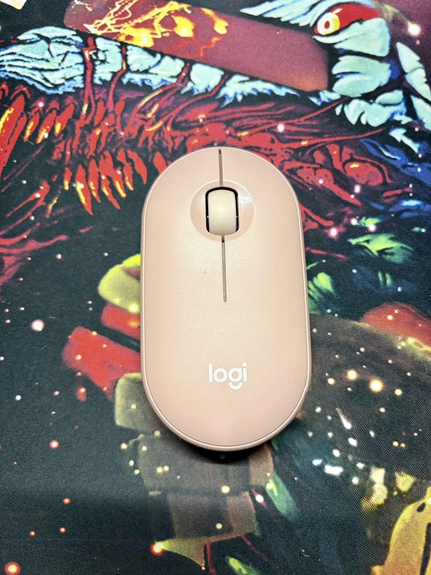 Logitech Pebble Mouse And Matching Wave Keys Keyboard