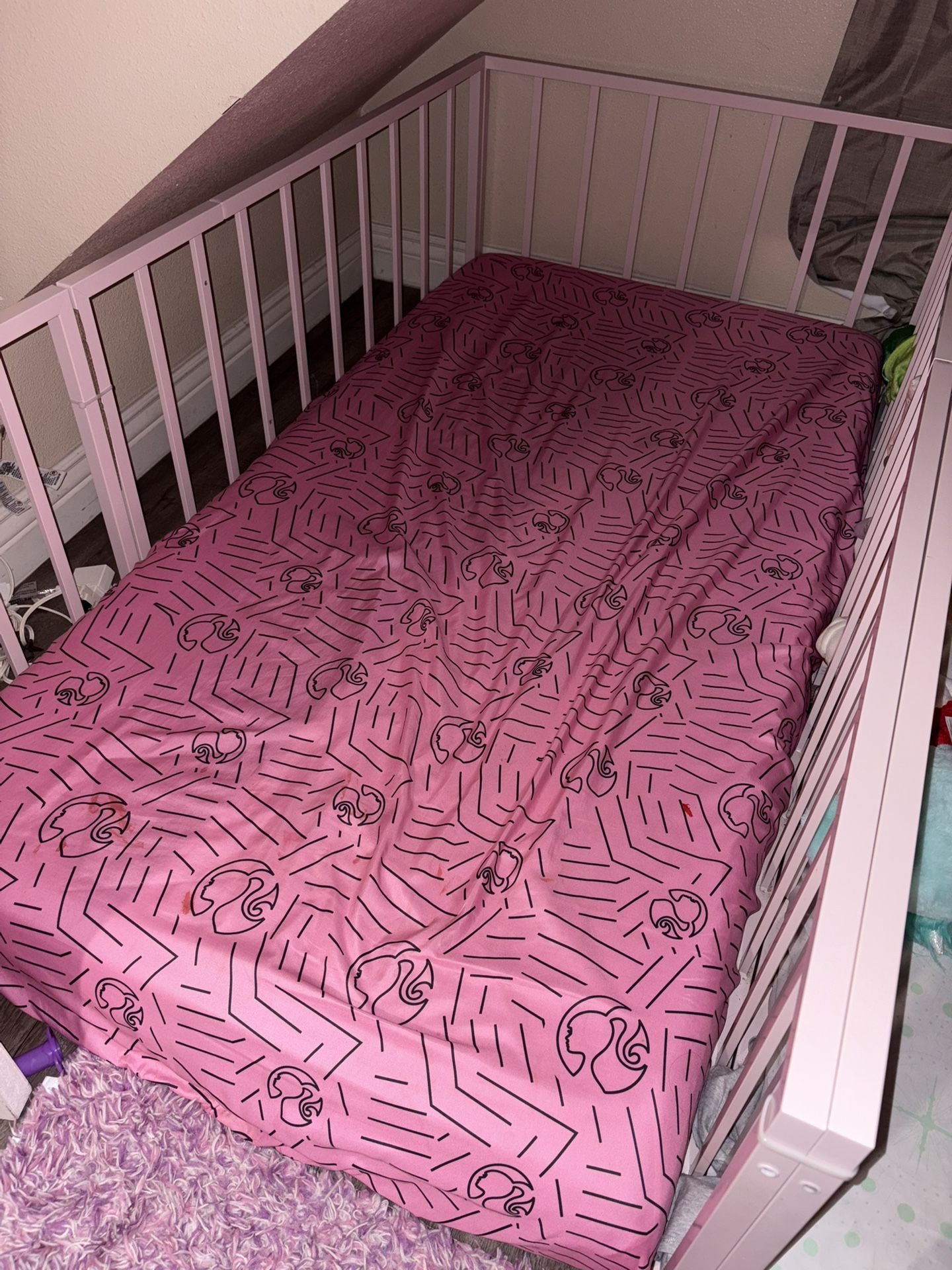 Twin Size Floor Bed And Mattress 