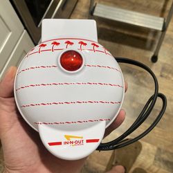 In N Out Waffle maker