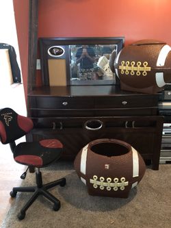 Full size Atlanta Falcons bedroom set