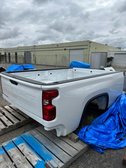 2022 Chevy Silverado Truck Bed with Tailgate, Bumper and Tailights