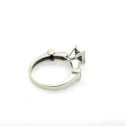 14K White Gold Invisible Set Diamond Princess Cut Ring Engagement .30ct #32241