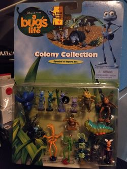 Vintage Toys From Year 1(contact info removed) A Bugs Life + chickenrun
