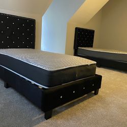 ❤️ 2 TWIN BED FRAMES , 2 TWIN MATTRESSES $480 WITH DELIVERY!!  YES THE PRICE IS REAL  CASH ON ARRIVAL!  