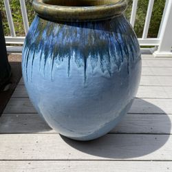 Large Vase / Flower Pot