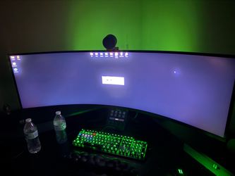 Samsung Neo G9 240hz Used in Excellent condition