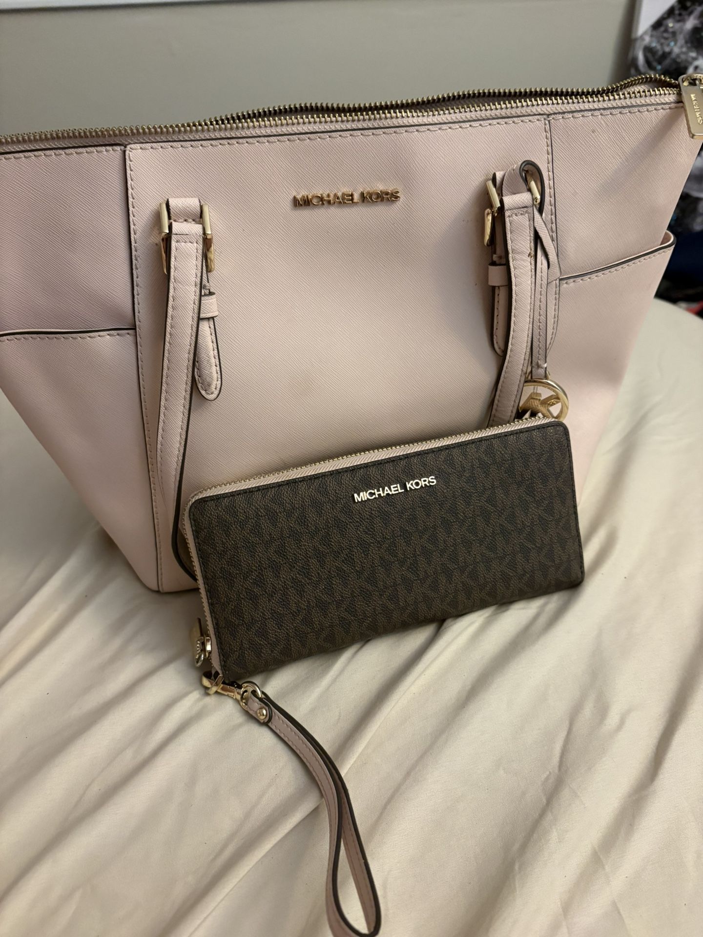 Michael Kors Purse, And Wallet Bundle