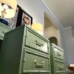 🔆🔆STUNNING PAIR OF FAUX BAMBOO nightsty/dresser/coffee tables/side tables/chest
