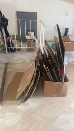 Free moving boxes
