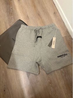 Essentials Shorts