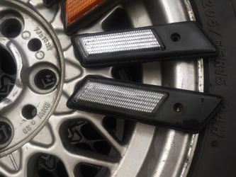 89’-95’ BMW 5 series side marker lights