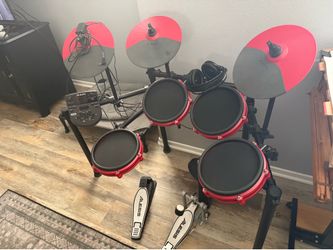 Alesis Nitro Mesh electric drum set