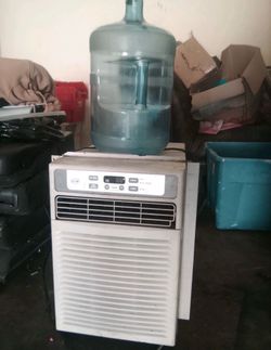 10,000 btu window air conditioner/AC