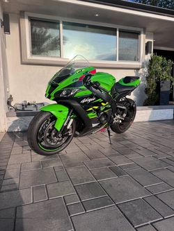 Ninja Kawasaki ZX10R 2019