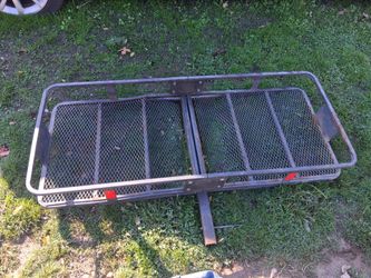 Hitch mounted cargo rack