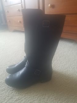 Brand New Womens boots