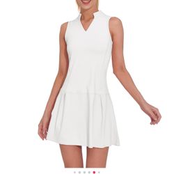 Women’s Athletic Dress in White with Shorts and Pockets Small 