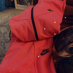 Women’s Pink Nike Tech 3x