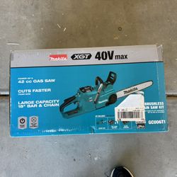 Makita XGT 40V Max Chain Saw