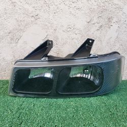 2003-2024 CHEVEROLET EXPRESS GMC SAVANNA VAN LEFT DRIVER HEADLIGHT OEM