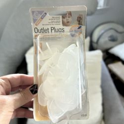 Outlet Plugs 