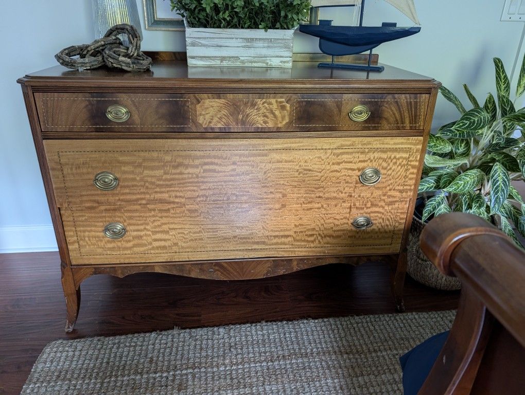 Wood Dresser (Antique)