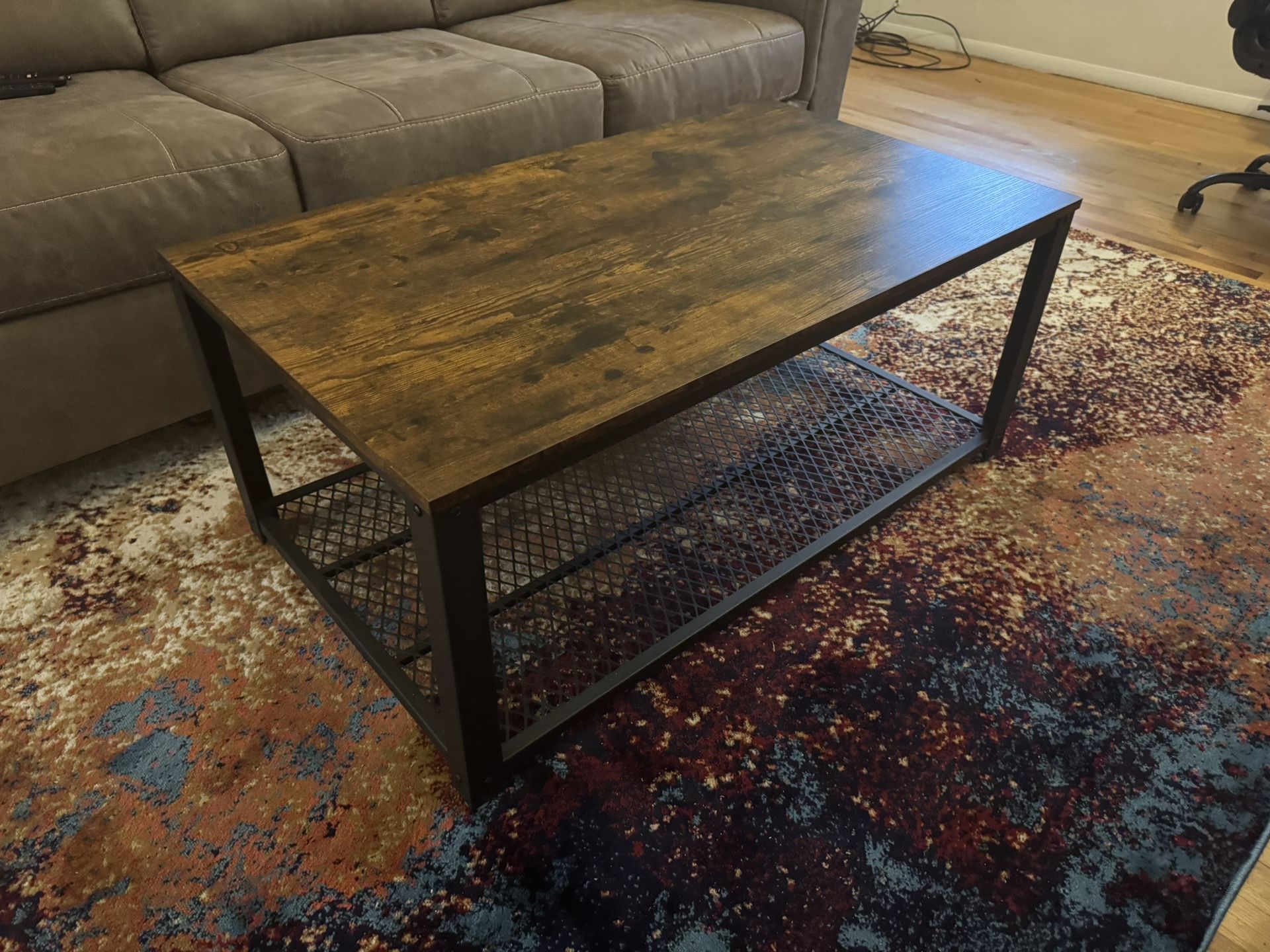 Industrial-Style Coffee Table – 2 Tiers w/ Mesh Shelf