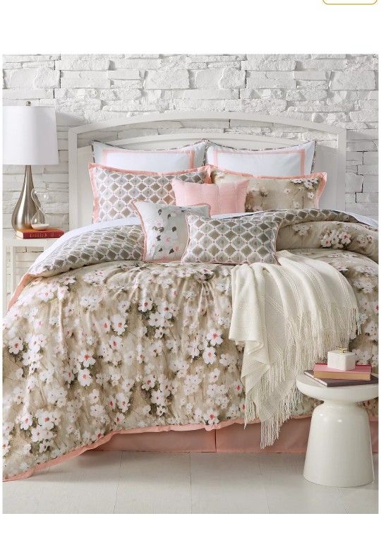 Kelly Ripa 10 Piece Comforter Set - Queen Size