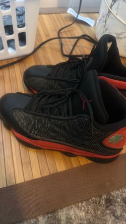 Nike air Jordan bred 13s sz 8 VNDS