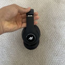 Wireless Headphones 